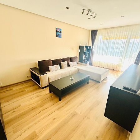 Business Park Sofia Apartment Buitenkant foto