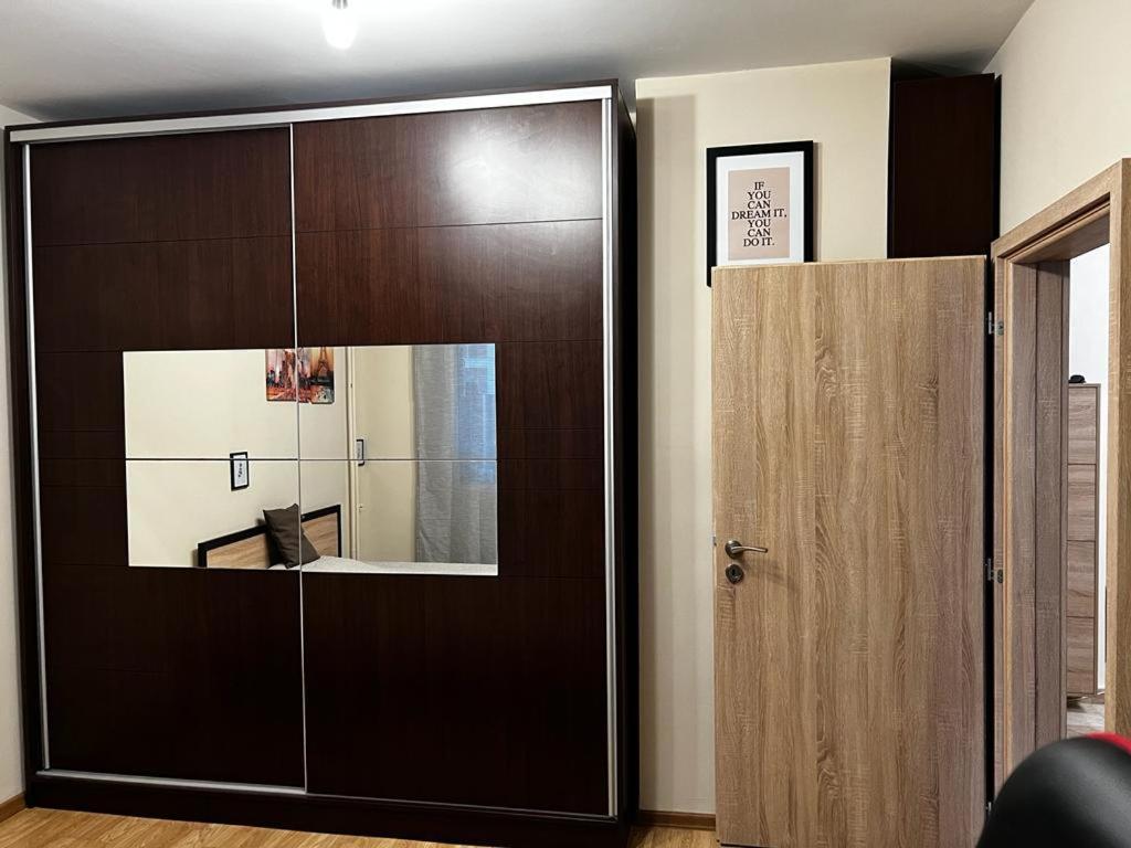 Business Park Sofia Apartment Buitenkant foto